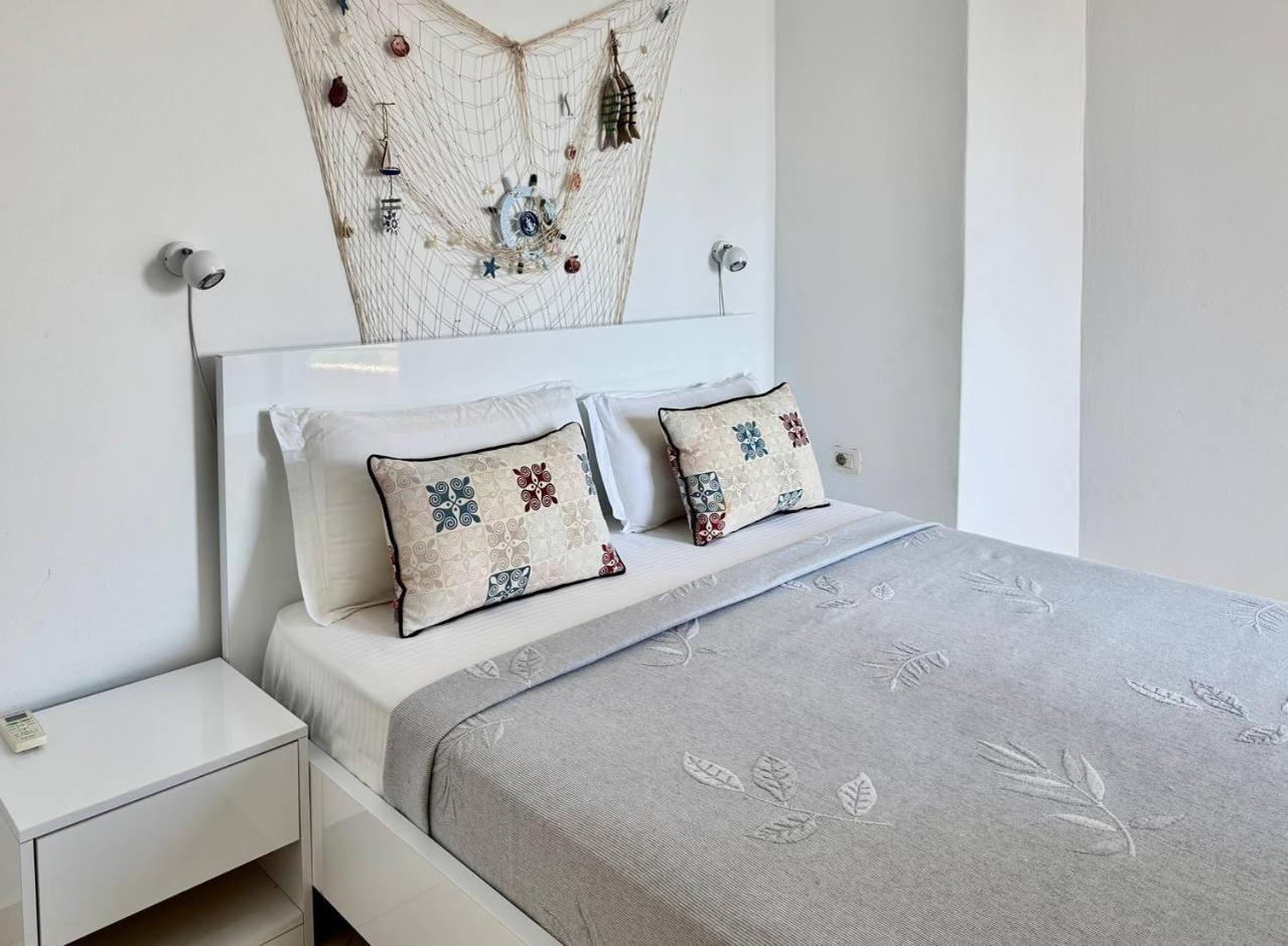 Del Mar Sea View Apartment Σαράντα Εξωτερικό φωτογραφία