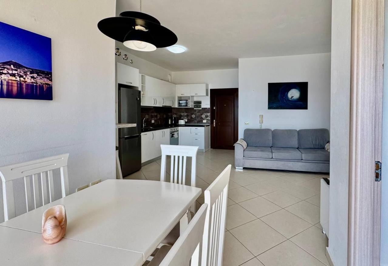 Del Mar Sea View Apartment Σαράντα Εξωτερικό φωτογραφία